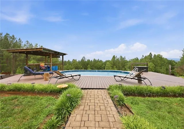 4th image of 5284 Nc Hwy 8 S, Germanton, NC 27019 | MLS# 1228679