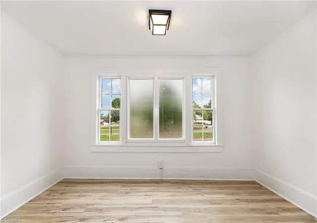 Photo 3 of Sale Pending at 1524 E 14th Street, Winston Salem, NC 27105 | MLS# 1204462 | Listing updated on 2026-06-04