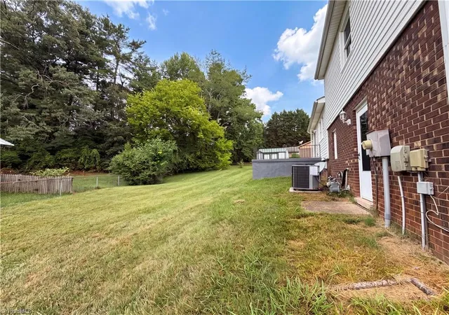 16th image of 1040 Shenandoah Ct, Winston Salem, NC 27103 | MLS# 1231346