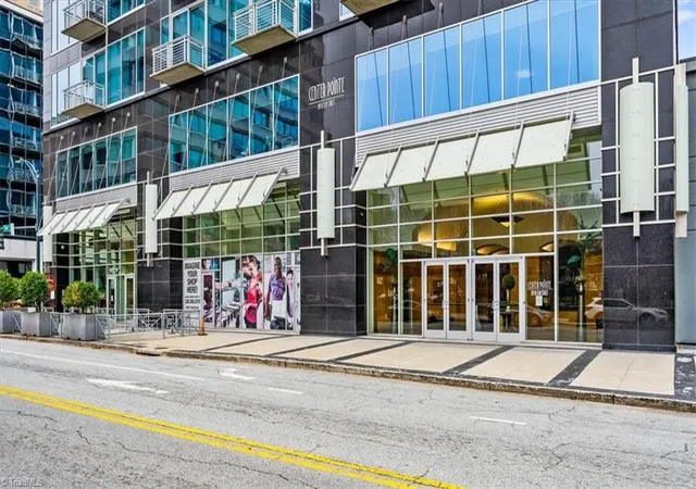 4th image of 201 N Elm St #604, Greensboro, NC 27401 | MLS# 1204261