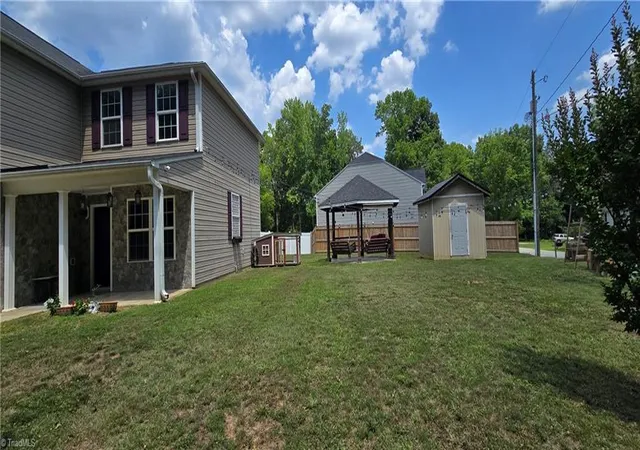 Photo 3 of Single family home for sale at 281 Oak Grv Church Rd, Winston Salem, NC 27107 | MLS# 1226629 | Listing updated on 2026-09-22