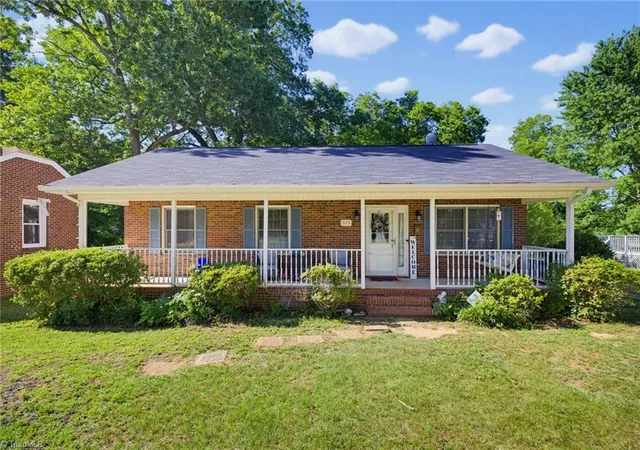 1st image of 515 Decatur St, Madison, NC 27025 | MLS# 1231111