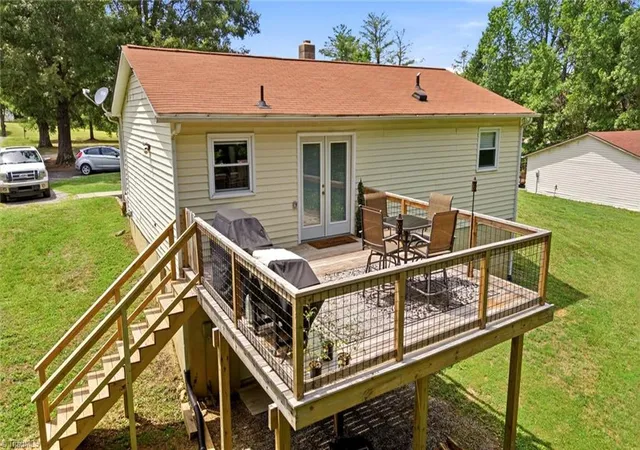 Homes for sale in Yanceyville, NC | 1656 Old Nc Hwy 86 N, Yanceyville, NC 27379 | MLS# 1225196