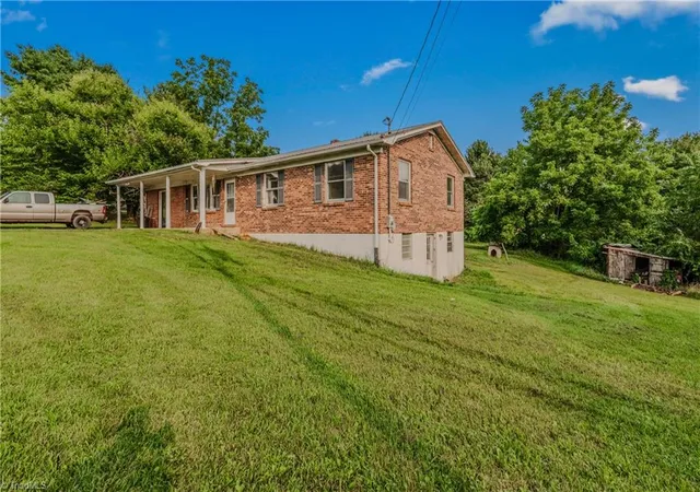 1st image of 1900 Coon Ridge Rd, Hillsville, VA 24343 | MLS# 1229307