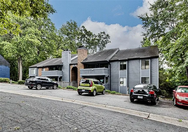 Photo 3 of Sale Pending at 2855 Treestead Cir, Greensboro, NC 27410 | MLS# 1225211 | Listing updated on 2026-10-28