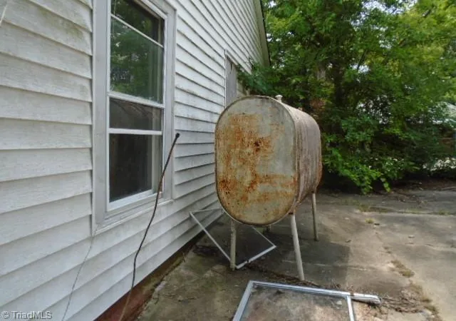 Photo 3 of Sale Pending at 604 Chandler Ave, High Point, NC 27262 | MLS# 1232959 | Listing updated on 2026-09-16