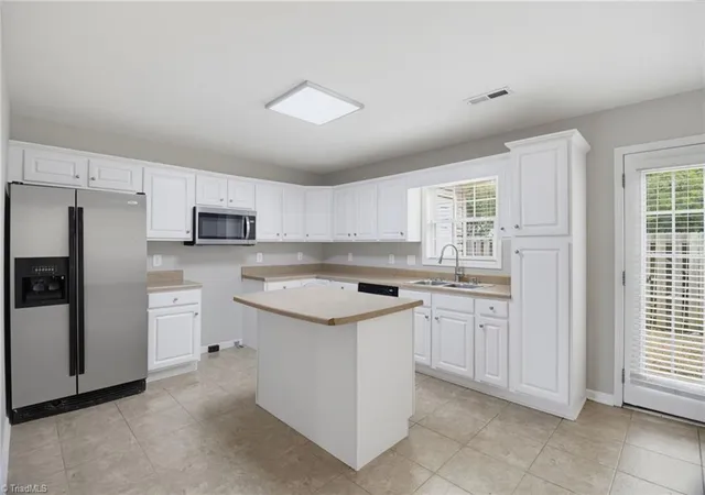 Photo 3 of Single family home for sale at 4203 Bentley Dr, Randleman, NC 27317 | MLS# 1230427 | Listing updated on 2026-09-03