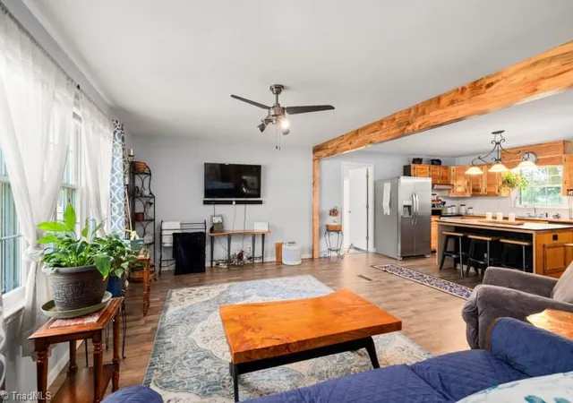 1st image of 160 Pinelawn Dr, Kernersville, NC 27284 | MLS# 1226132