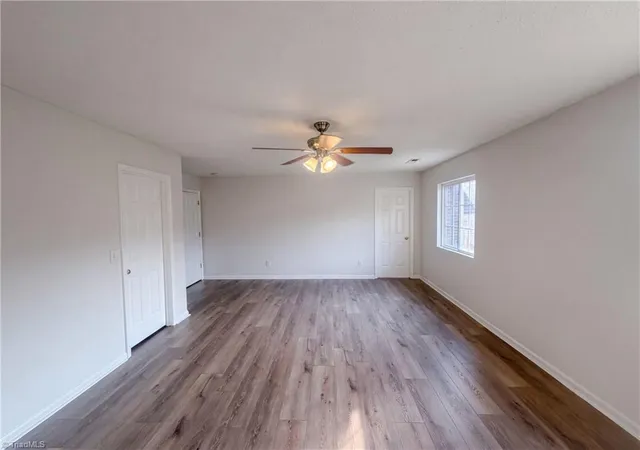 Photo 4 of Single family home for sale at 3 Elsworth Ct, Mc Leansville, NC 27301 | MLS# 1231170 | Listing updated on 2026-09-16