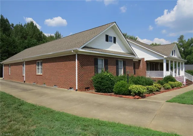 5th image of 1464 Steve St, Kernersville, NC 27284 | MLS# 1226916