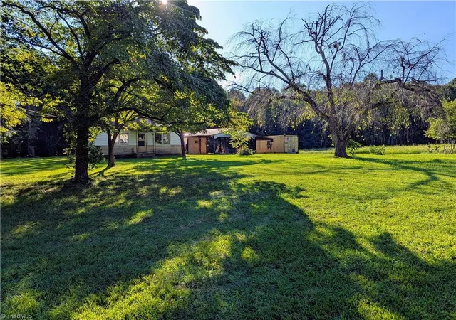 Photo 1 of Single family home for sale at 3620 Courtney Church Rd, Yadkinville, NC 27055 | MLS# 1233435 | Listing updated on 2026-09-01