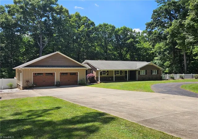 31st image of 137 Forest Ln, State Road, NC 28676 | MLS# 1227634