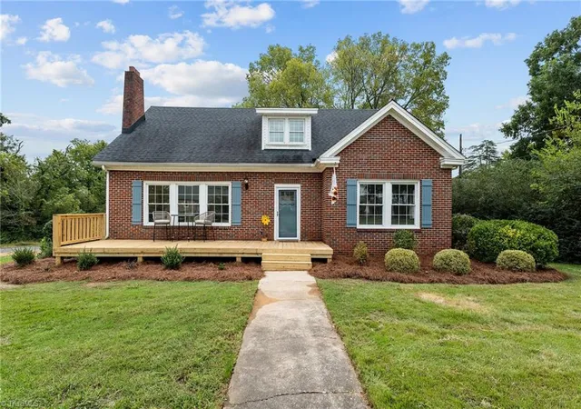 Photo 3 of Sale Pending at 1308 Meadow Rd, Eden, NC 27288 | MLS# 1213383 | Listing updated on 2026-08-28