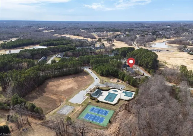 48th image of 158 Medinah Dr, Winston Salem, NC 27107 | MLS# 1218317