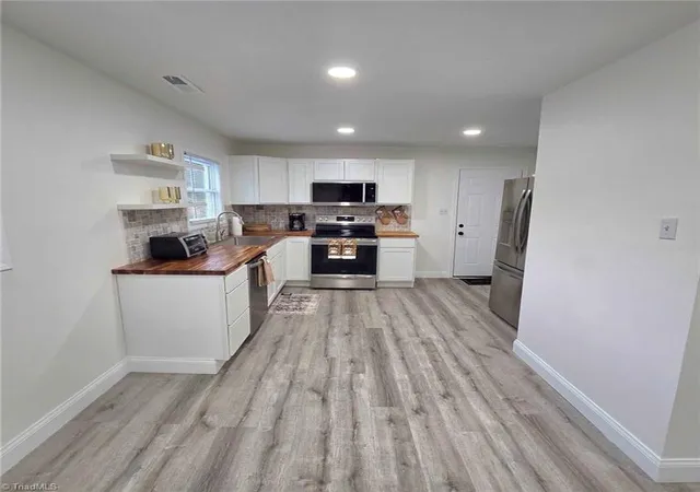 Photo 4 of Single family home for sale at 1418 24th Street, Winston Salem, NC 27105 | MLS# 1229250 | Listing updated on 2026-09-01