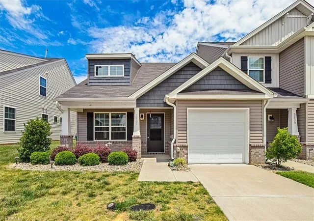 Photo 3 of Single family home for sale at 3837 Copperfield Ct, High Point, NC 27265 | MLS# 1231353 | Listing updated on 2026-09-17