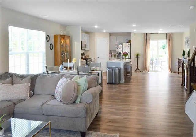 Photo 3 of Single family home for sale at 1767 Mallard Dr, Kernersville, NC 27284 | MLS# 1221950 | Listing updated on 2026-09-18