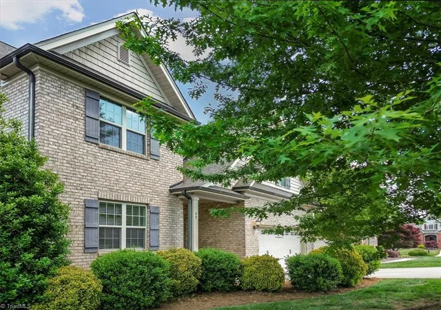 3rd image of 37 Wexford Cir, Thomasville, NC 27360 | MLS# 1218329