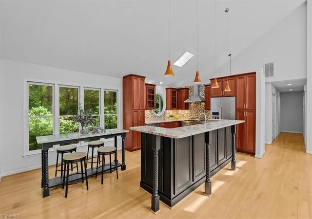 Photo 4 of Sale Pending at 2725 Stable Hl Trl, Kernersville, NC 27284 | MLS# 1229506 | Listing updated on 2026-10-01