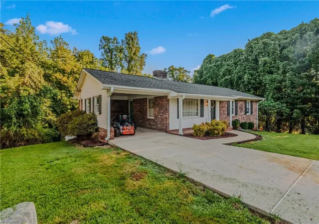 Photo 2 of Single family home for sale at 217 Quail Trl, Mount Airy, NC 27030 | MLS# 1233585 | Listing updated on 2026-08-26