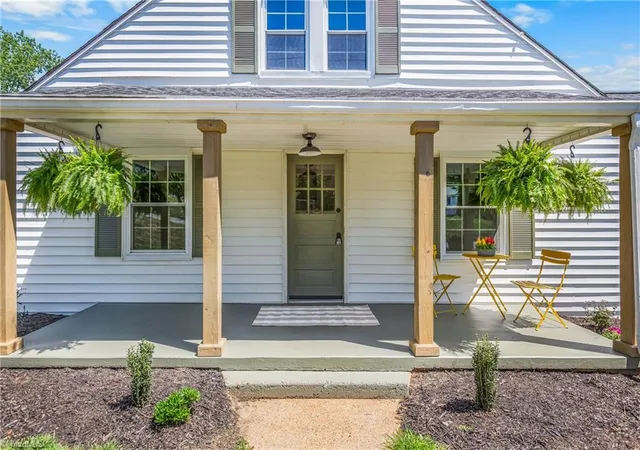 Homes for sale in Elkin, NC | 159 Decatur Ave, Elkin, NC 28621 | MLS# 1222723