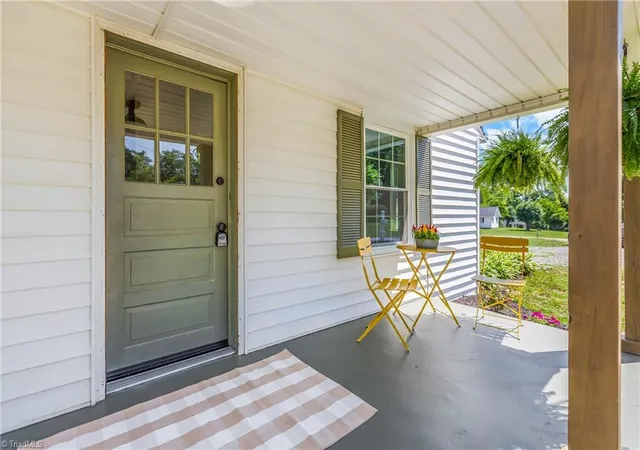 Homes for sale in Elkin, NC | 159 Decatur Ave, Elkin, NC 28621 | MLS# 1222723