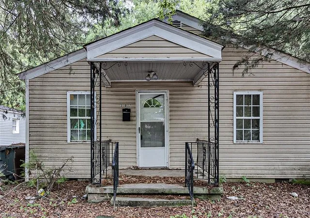 Photo 1 of Sale Pending at 307 Winston St, Greensboro, NC 27401 | MLS# 1225210 | Listing updated on 2026-08-28