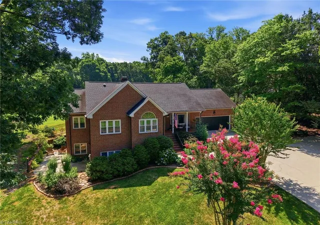 2nd image of 664 Nassau Trl, Asheboro, NC 27205 | MLS# 1226707