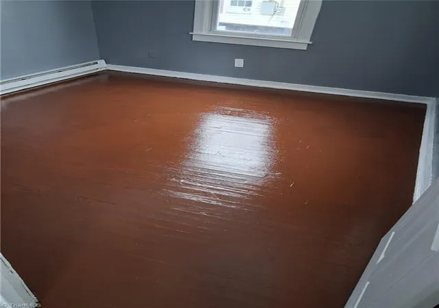 Photo 3 of Single family home for sale at 125 Scott St, Reidsville, NC 27320 | MLS# 1224731 | Listing updated on 2026-09-20