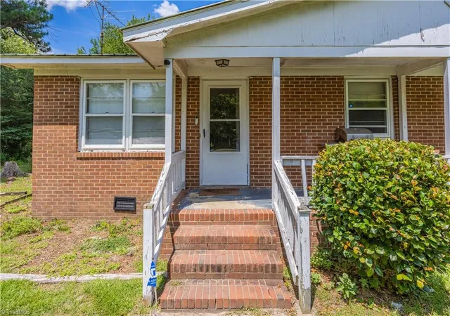 Photo 4 of Single family home for sale at 157 Lighthouse Church Rd, Jackson Springs, NC 27281 | MLS# 1232978 | Listing updated on 2026-08-21