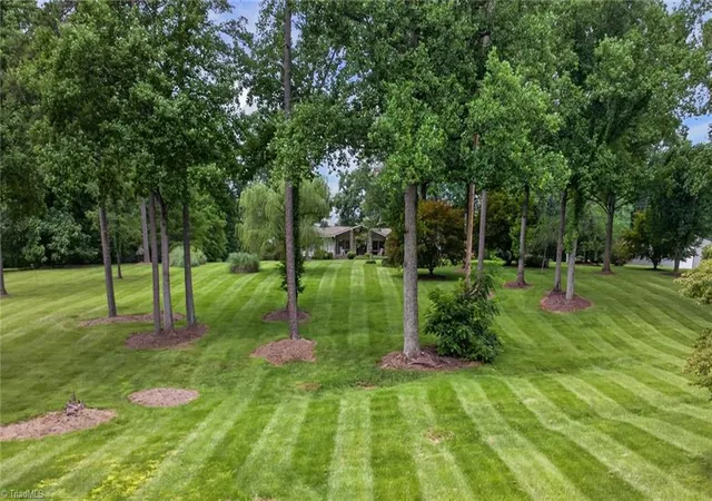 4th image of 323 Nurse Rd, Ararat, NC 27007 | MLS# 1230420
