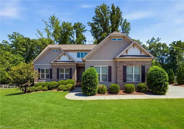 Photo 1 of Sale Pending at 5612 Crooked Oak Dr, Summerfield, NC 27358 | MLS# 1230008 | Listing updated on 2026-09-11