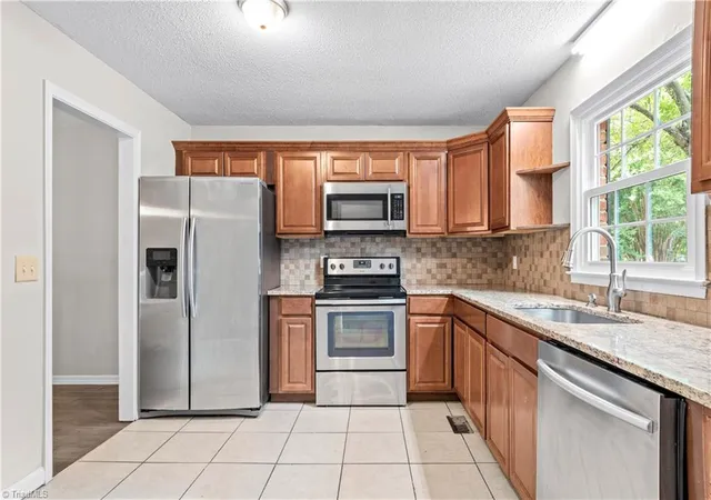Photo 2 of Single family home for sale at 2664 Saint Johns Pl, Winston Salem, NC 27106 | MLS# 1228981 | Listing updated on 2026-09-16