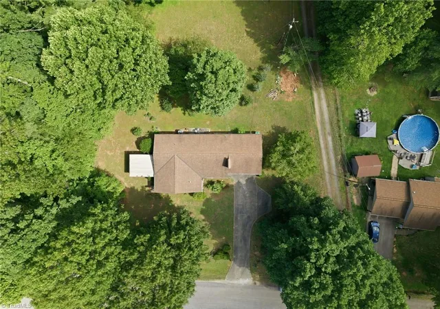Homes for sale in North Wilkesboro, NC | 575 Brown Berry Rd, North Wilkesboro, NC 28659 | MLS# 1225785