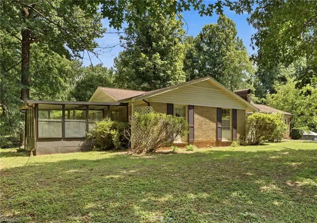 Homes for sale in North Wilkesboro, NC | 575 Brown Berry Rd, North Wilkesboro, NC 28659 | MLS# 1225785