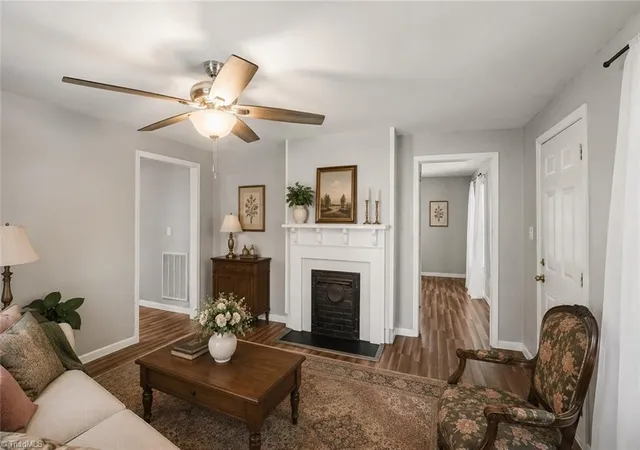 Photo 3 of Sale Pending at 59 Park Cir, Lexington, NC 27295 | MLS# 1228043 | Listing updated on 2026-09-05