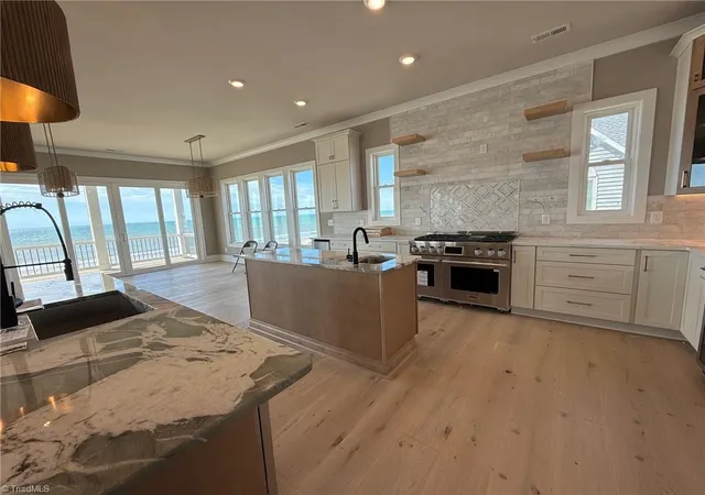 Photo 4 of Single family home for sale at 3405 Ocean Dr, Emerald Isle, NC 28594 | MLS# 1209041 | Listing updated on 2026-09-19