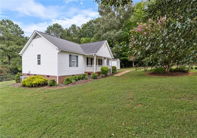 Photo 2 of Sale Pending at 1701 Daniels Farm Rd, Mebane, NC 27302 | MLS# 1233405 | Listing updated on 2026-09-16