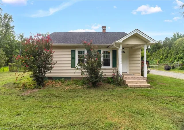 Single family home for sale at 1608 Sharpe Rd, Greensboro, NC 27406 | MLS# 1231506