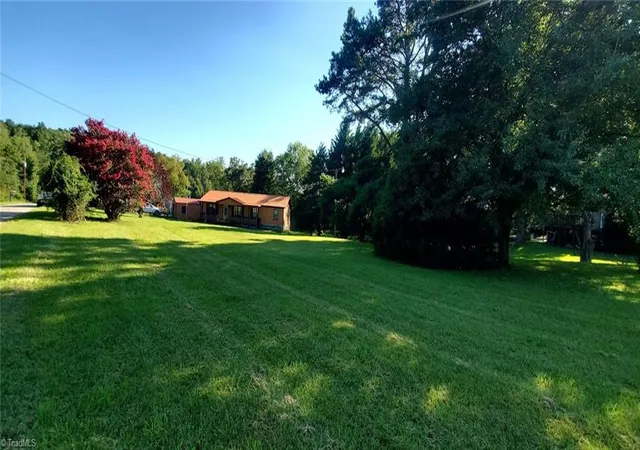 19th image of 120 Kirkman Rd, Mount Airy, NC 27030 | MLS# 1229303