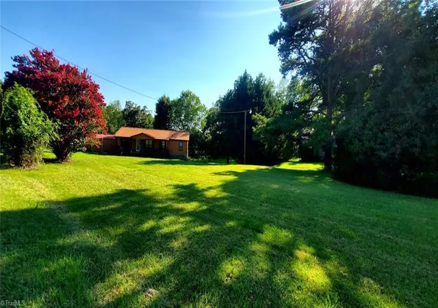 3rd image of 120 Kirkman Rd, Mount Airy, NC 27030 | MLS# 1229303