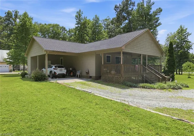Homes for sale in Lexington, NC | 405 Owen Rd, Lexington, NC 27292 | MLS# 1226013