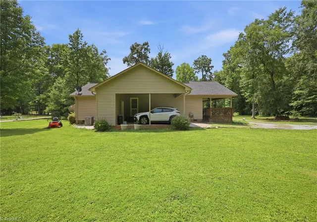Homes for sale in Lexington, NC | 405 Owen Rd, Lexington, NC 27292 | MLS# 1226013