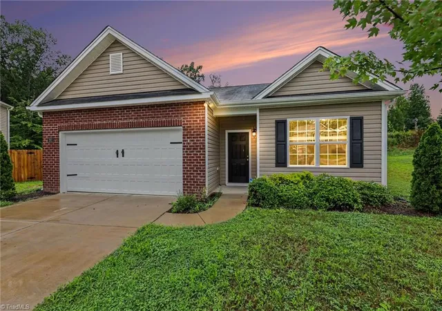 Photo 1 of Sale Pending at 282 Sparrow Ln, Lexington, NC 27295 | MLS# 1229130 | Listing updated on 2026-09-16
