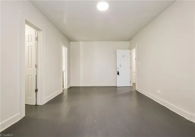 Listing Photo 4 - Condo for sale in building located at 517 Willow St, Mount Airy, NC 27030