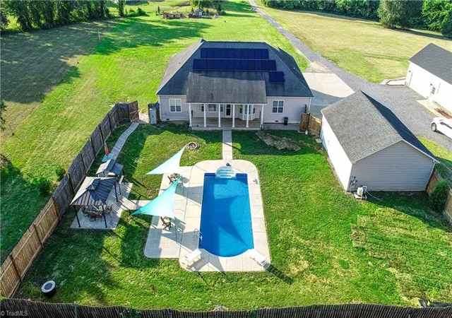 4th image of 2946 Us Hwy 158, Mocksville, NC 27028 | MLS# 1224837