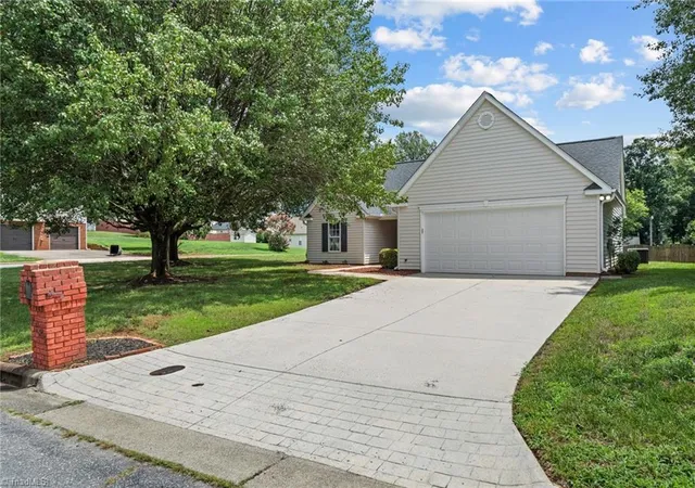 Photo 3 of Single family home for sale at 3185 Beeson Acres Rd, Winston Salem, NC 27105 | MLS# 1228590 | Listing updated on 2026-09-17