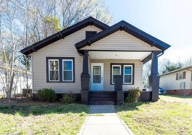 1st image of 208 Underhill St, High Point, NC 27260 | MLS# 1213129