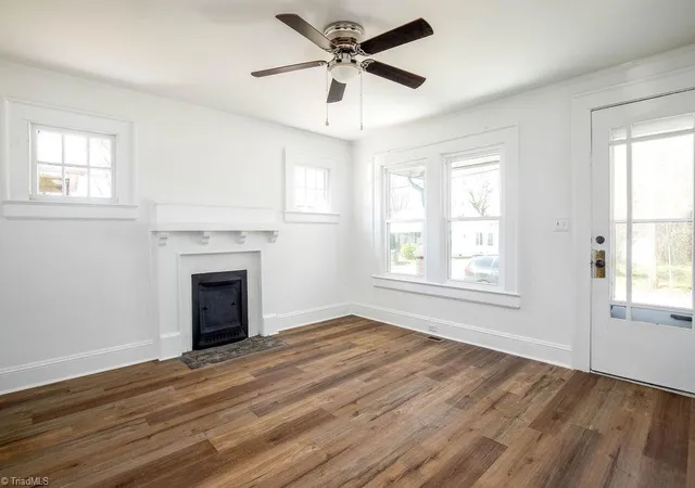 2nd image of 208 Underhill St, High Point, NC 27260 | MLS# 1213129