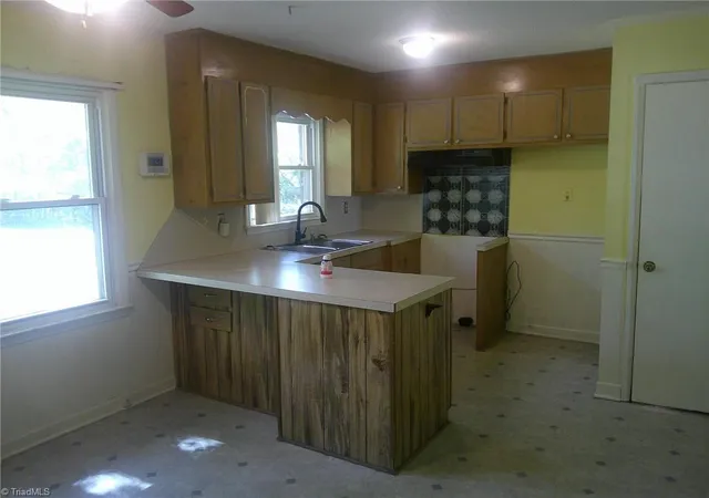 5th image of 118 Wrenn Dr, Lexington, NC 27292 | MLS# 1218968
